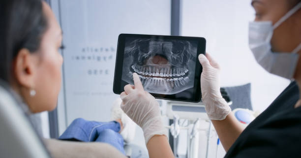 Licensed Teeth Cleaning And Checkup service in Clarendon Hills, IL - Smile Center Dentistry